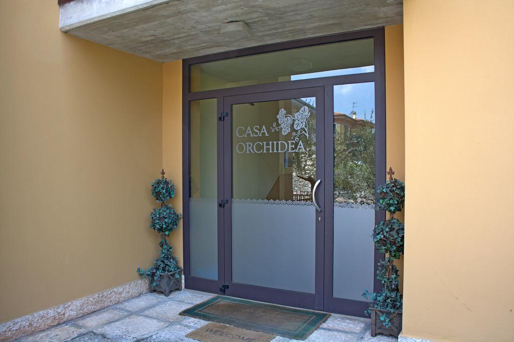 Aparthotel Casa Orchidea Torri Del Benaco